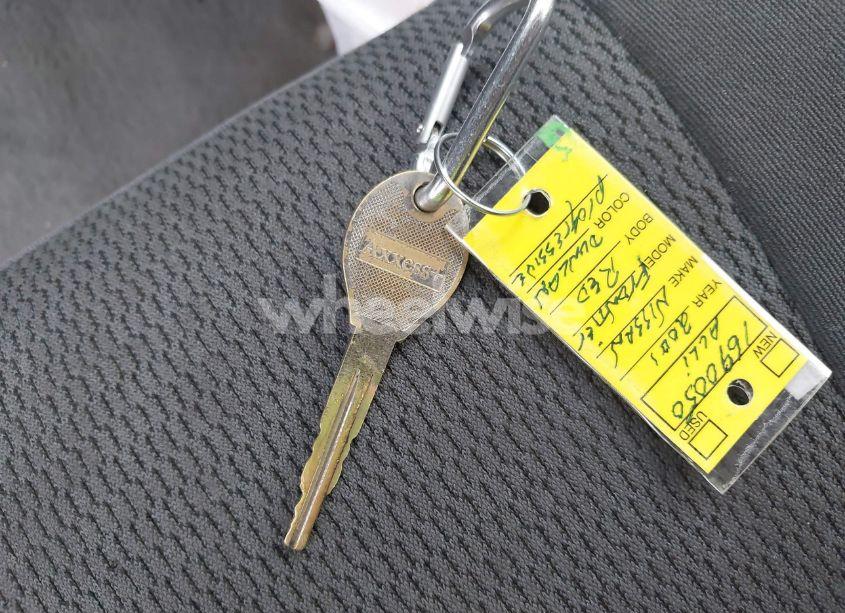 Photo 11 of 2001 Nissan Frontier XE (VIN 1N6DD26S81C397920)