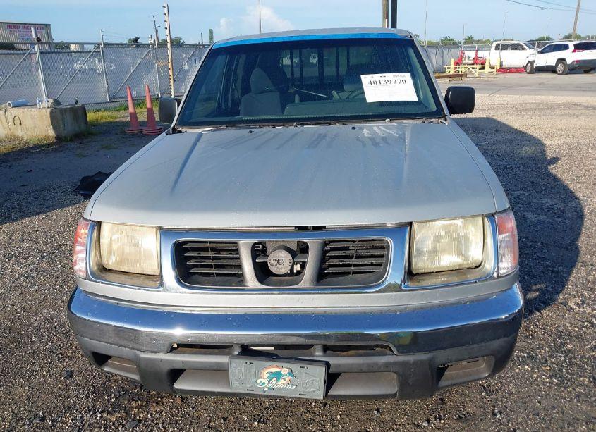 Photo 12 of 1998 Nissan Frontier SE/XE (VIN 1N6DD26S8WC350443)