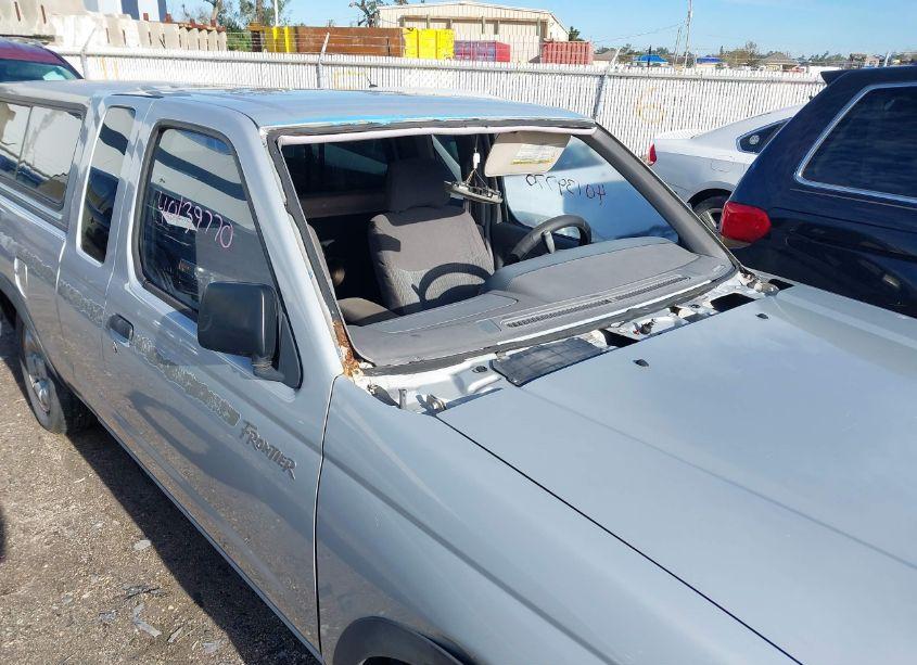 Photo 17 of 1998 Nissan Frontier SE/XE (VIN 1N6DD26S8WC350443)