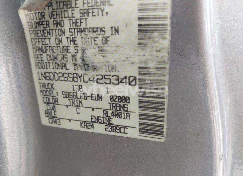 Photo 9 of 2000 Nissan Frontier XE (VIN 1N6DD26S8YC425340)