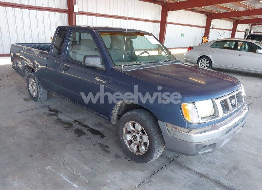 2000 Nissan Frontier XE (VIN 1N6DD26S8YC429291) main photo