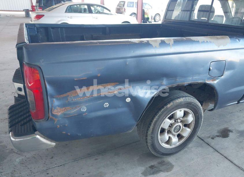 Photo 6 of 2000 Nissan Frontier XE (VIN 1N6DD26S8YC429291)