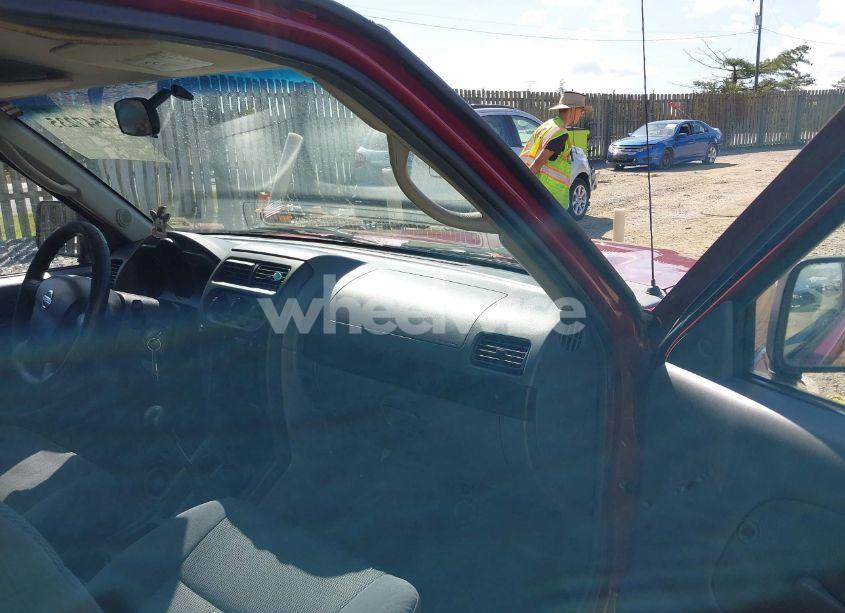 Photo 5 of 2002 Nissan Frontier XE (VIN 1N6DD26S92C314755)