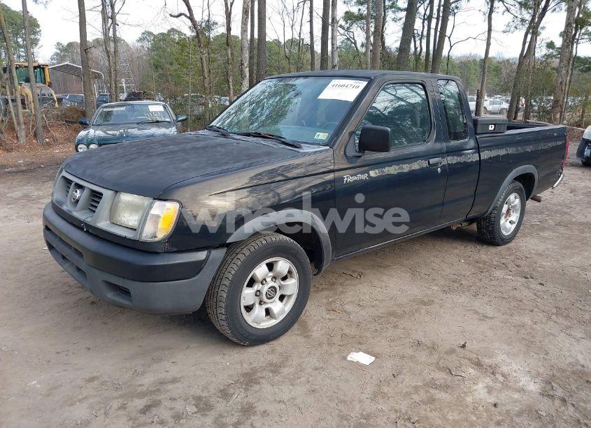 Photo 2 of 1998 Nissan Frontier SE/XE (VIN 1N6DD26S9WC362472)