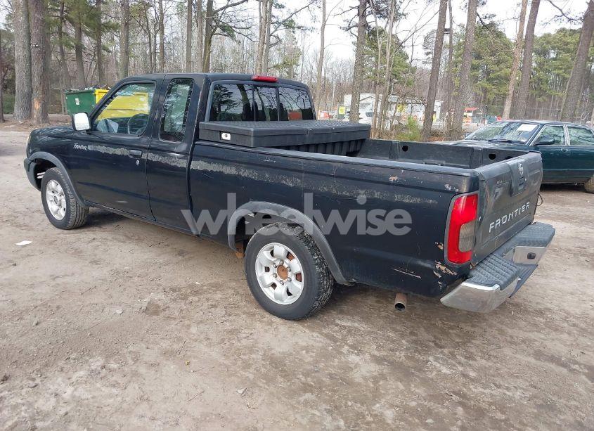 Photo 3 of 1998 Nissan Frontier SE/XE (VIN 1N6DD26S9WC362472)