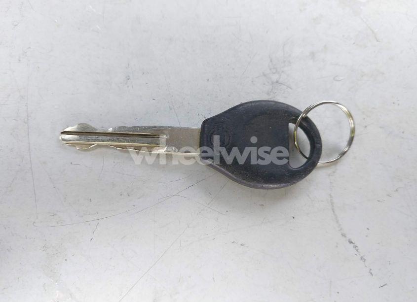 Photo 11 of 2000 Nissan Frontier XE (VIN 1N6DD26S9YC384958)