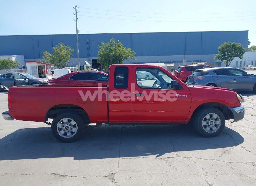 Photo 13 of 2000 Nissan Frontier XE (VIN 1N6DD26S9YC413648)