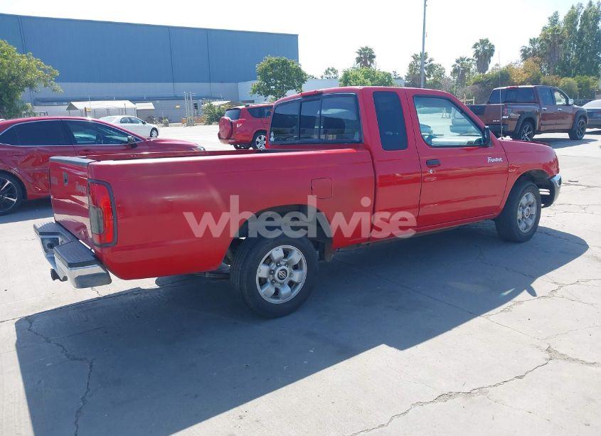 Photo 4 of 2000 Nissan Frontier XE (VIN 1N6DD26S9YC413648)