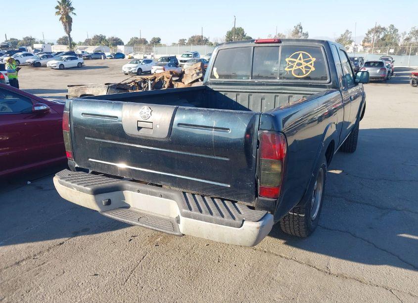 Photo 4 of 2001 Nissan Frontier XE (VIN 1N6DD26SX1C338951)