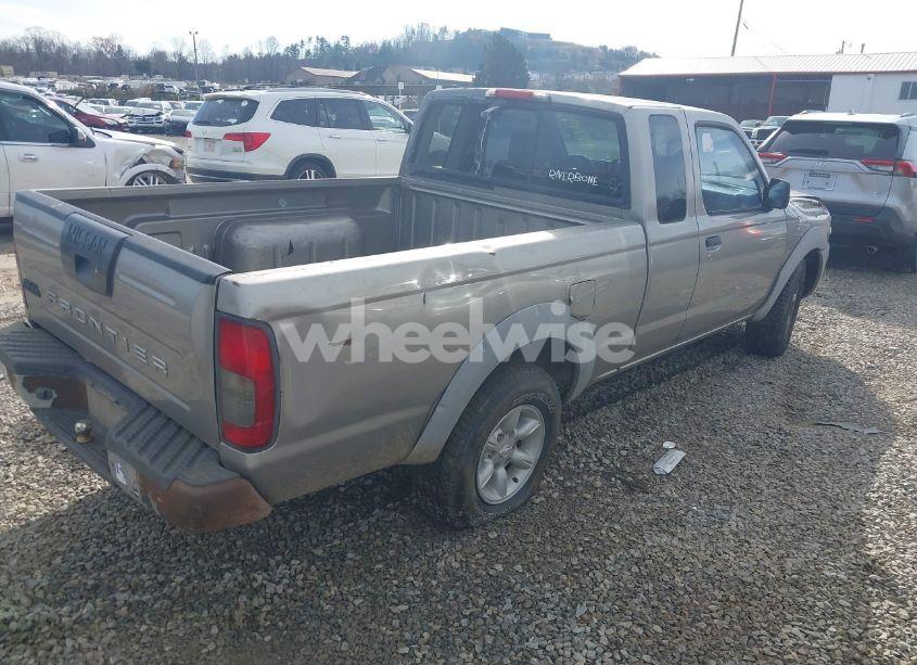 Photo 4 of 2001 Nissan Frontier XE (VIN 1N6DD26SX1C385249)