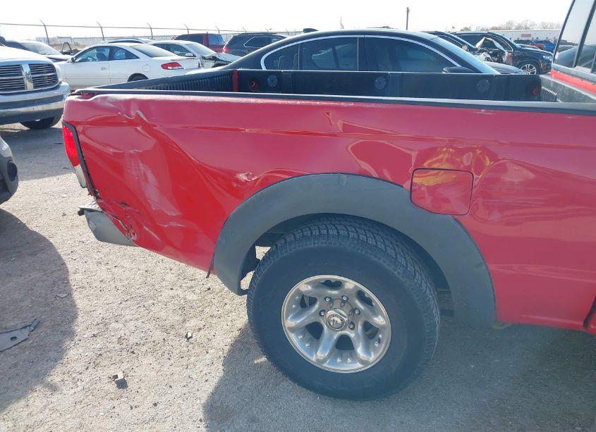 Photo 12 of 2001 Nissan Frontier XE (VIN 1N6DD26SX1C395179)