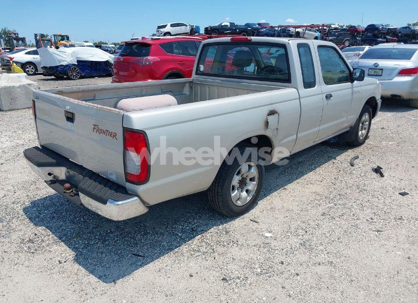 Photo 4 of 1998 Nissan Frontier SE/XE (VIN 1N6DD26SXWC348595)