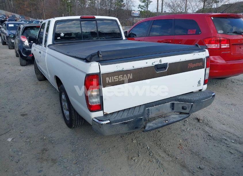 Photo 3 of 1999 Nissan Frontier 2WD SE/XE (VIN 1N6DD26SXXC324508)