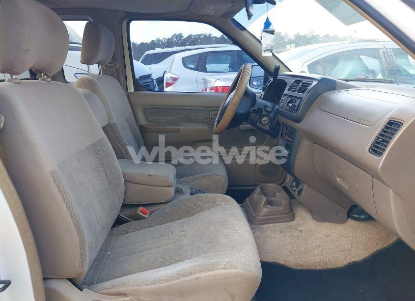 Photo 5 of 1999 Nissan Frontier 2WD SE/XE (VIN 1N6DD26SXXC324508)