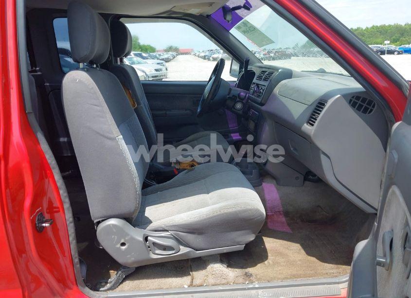 Photo 5 of 2000 Nissan Frontier XE (VIN 1N6DD26SXYC318211)