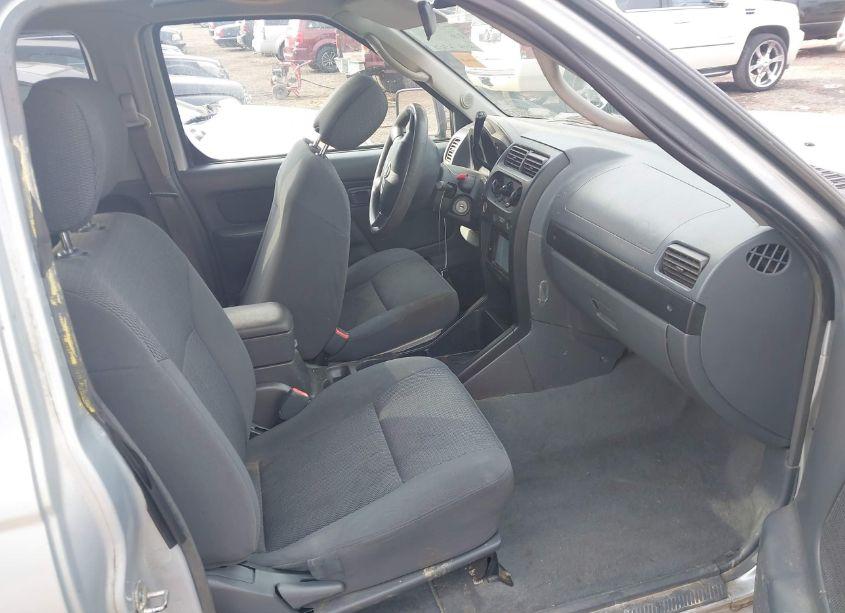 Photo 5 of 2003 Nissan Frontier XE (VIN 1N6DD26T03C441386)