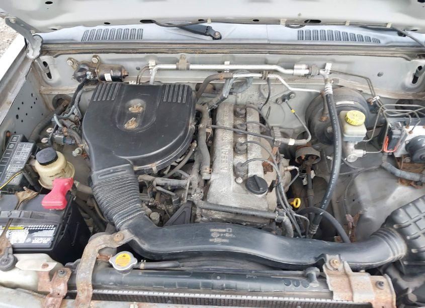 Photo 10 of 2004 Nissan Frontier XE (VIN 1N6DD26T14C450485)