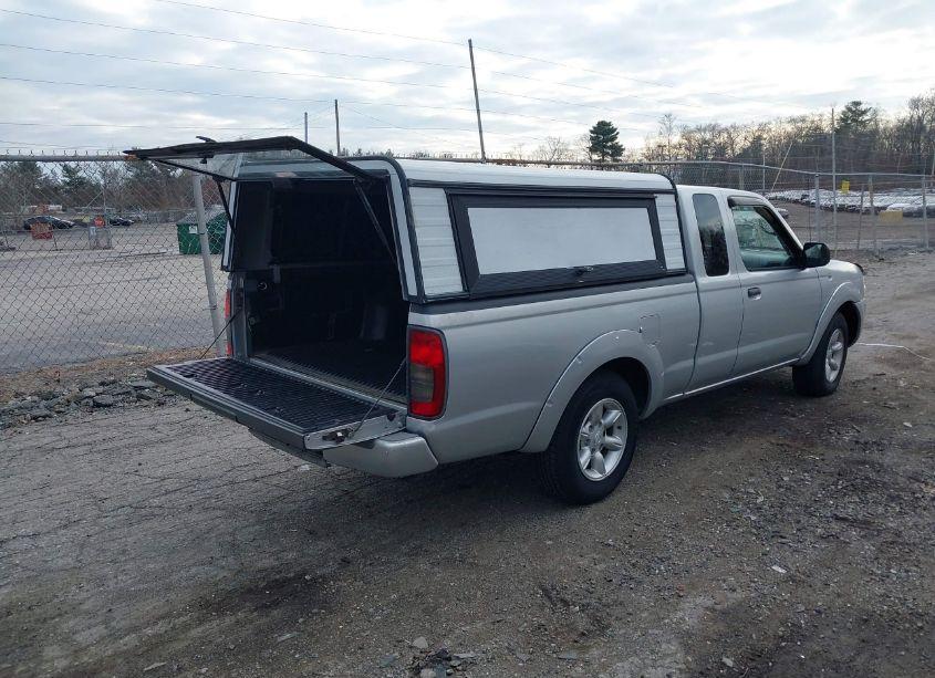 Photo 4 of 2004 Nissan Frontier XE (VIN 1N6DD26T14C450485)