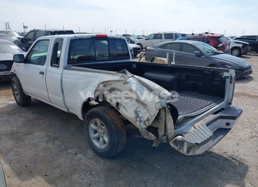 Photo 3 of 2004 Nissan Frontier XE (VIN 1N6DD26T14C479565)