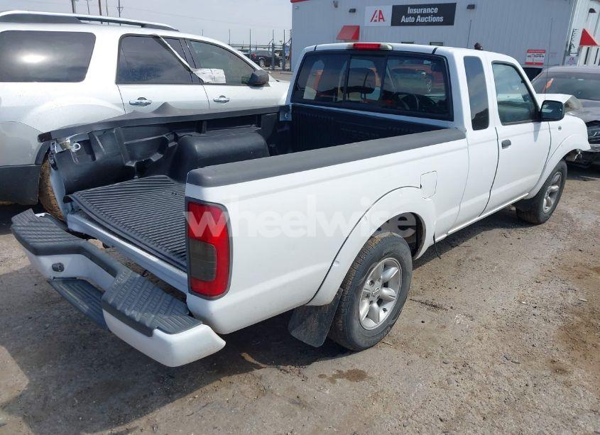 Photo 4 of 2004 Nissan Frontier XE (VIN 1N6DD26T14C479565)