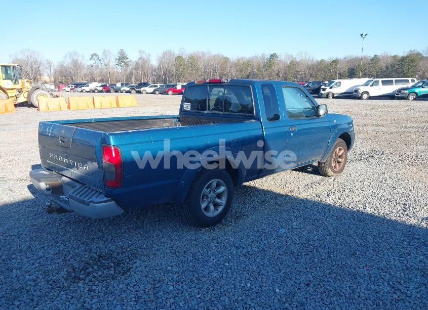 Photo 4 of 2003 Nissan Frontier XE (VIN 1N6DD26T23C402802)