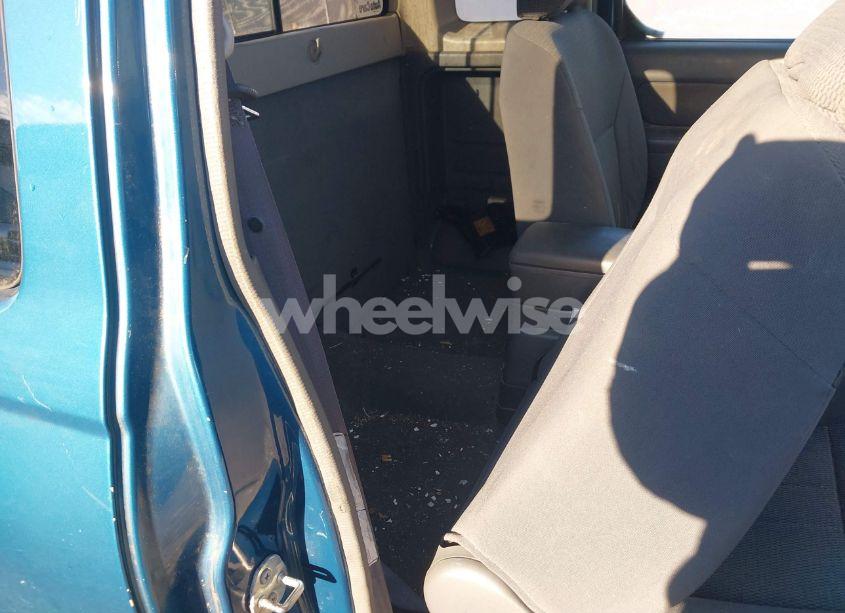 Photo 8 of 2003 Nissan Frontier XE (VIN 1N6DD26T23C402802)