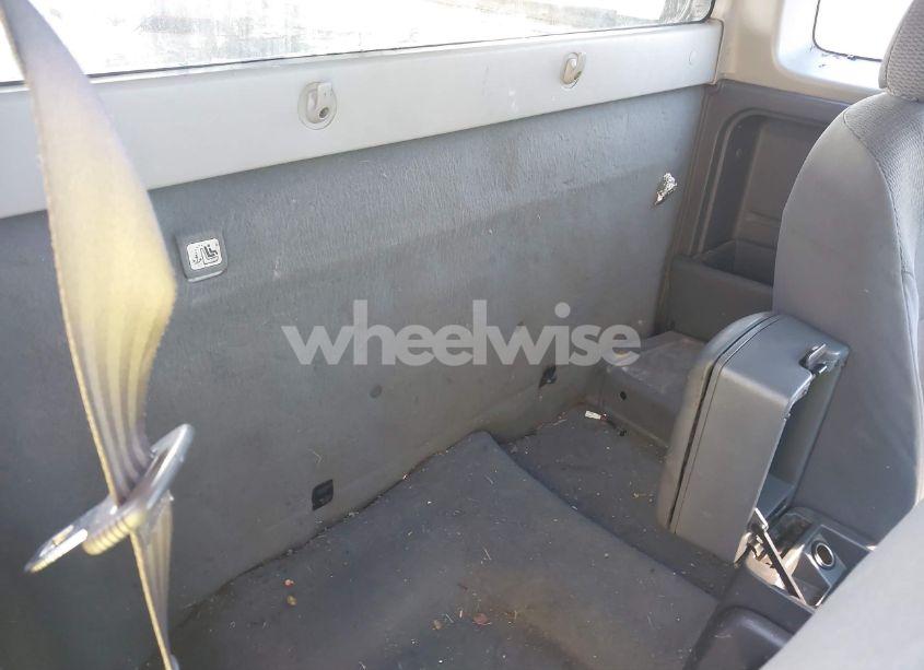 Photo 8 of 2003 Nissan Frontier STANDARD (VIN 1N6DD26T23C440188)