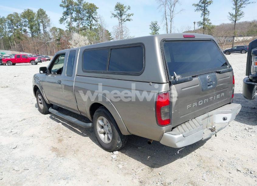 Photo 3 of 2003 Nissan Frontier XE (VIN 1N6DD26T33C401755)
