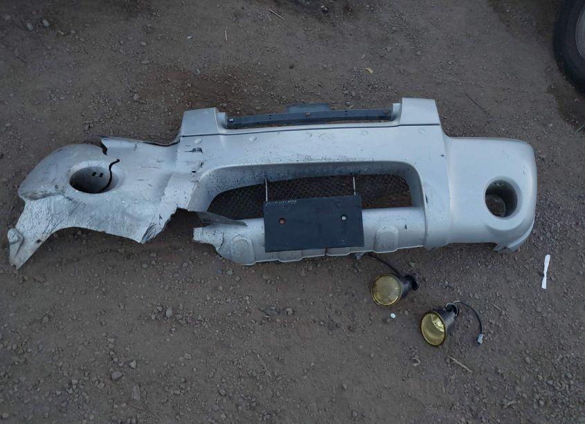 Photo 12 of 2004 Nissan Frontier XE (VIN 1N6DD26T34C432537)