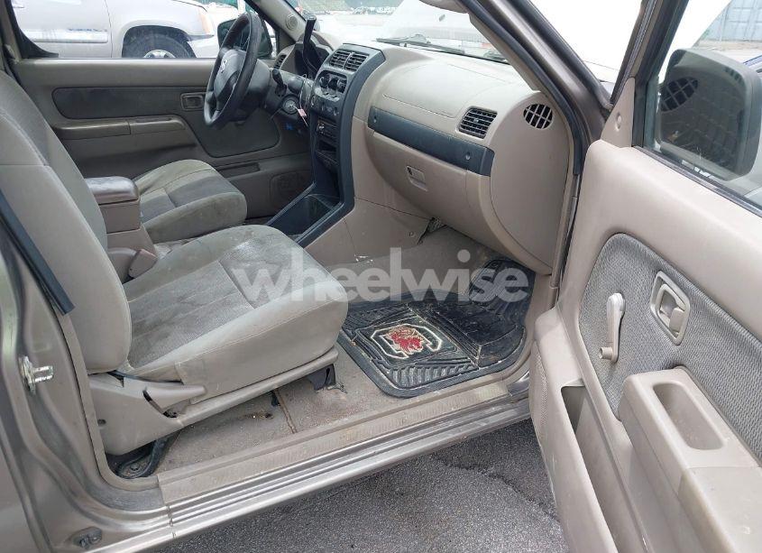 Photo 5 of 2003 Nissan Frontier XE (VIN 1N6DD26T63C440050)