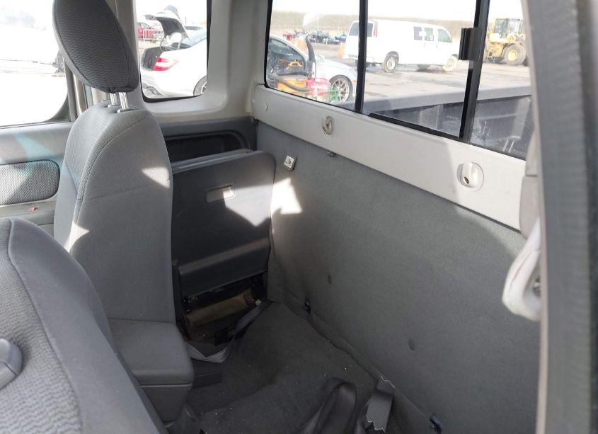 Photo 8 of 2004 Nissan Frontier XE (VIN 1N6DD26T74C408502)