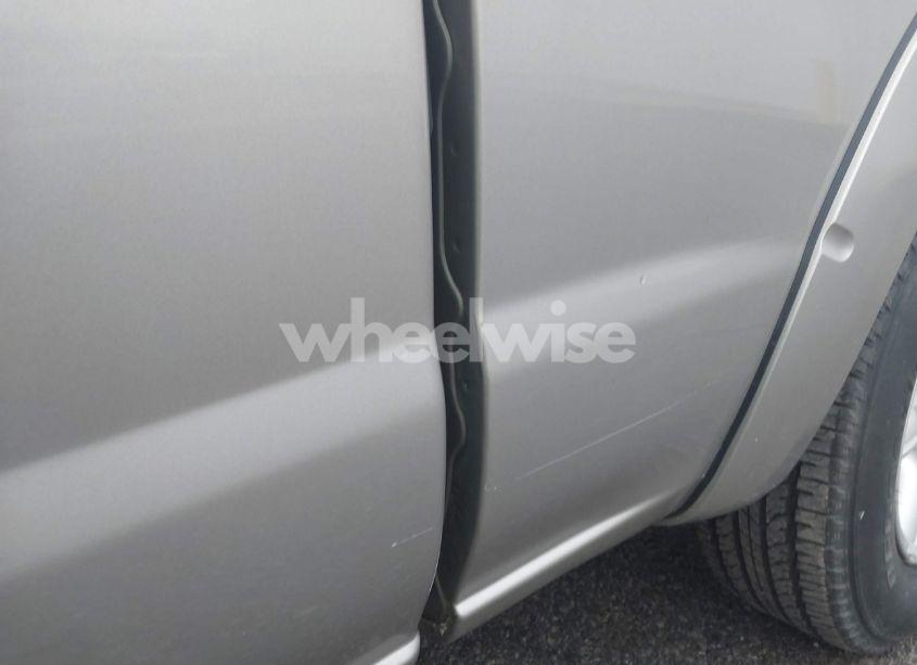 Photo 6 of 2003 Nissan Frontier XE (VIN 1N6DD26T83C413738)