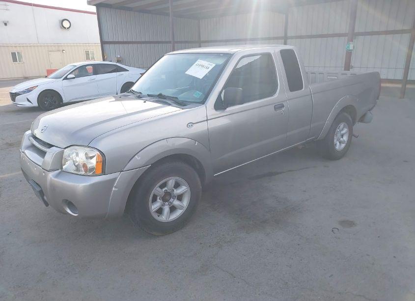 Photo 2 of 2003 Nissan Frontier XE (VIN 1N6DD26T83C447582)
