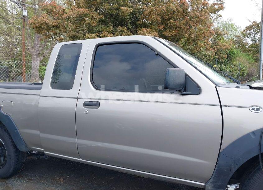 Photo 14 of 2004 Nissan Frontier XE (VIN 1N6DD26T94C459290)