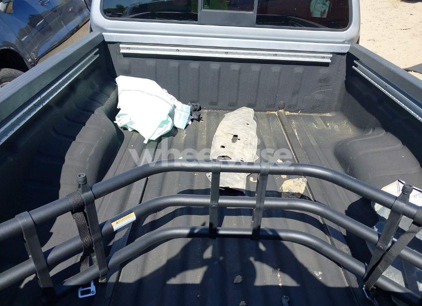 Photo 12 of 2021 Nissan Frontier KING CAB SV 4X4 (VIN 1N6ED0CF9MN717481)