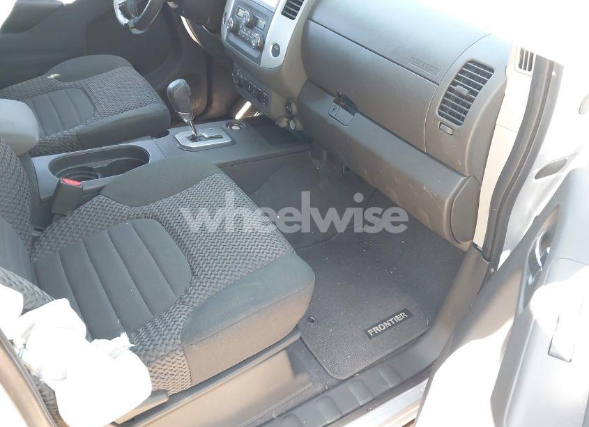 Photo 5 of 2021 Nissan Frontier KING CAB SV 4X4 (VIN 1N6ED0CF9MN717481)