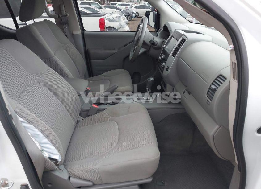 Photo 5 of 2021 Nissan Frontier SV 4X2 (VIN 1N6ED0EA3MN706638)