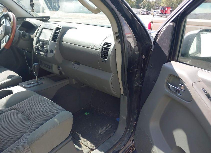 Photo 5 of 2020 Nissan Frontier SV 4X2 (VIN 1N6ED0EA5LN701777)