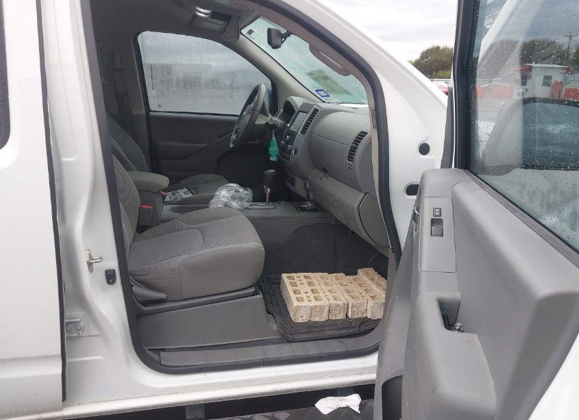 Photo 5 of 2020 Nissan Frontier SV 4X2 (VIN 1N6ED0EA8LN722879)