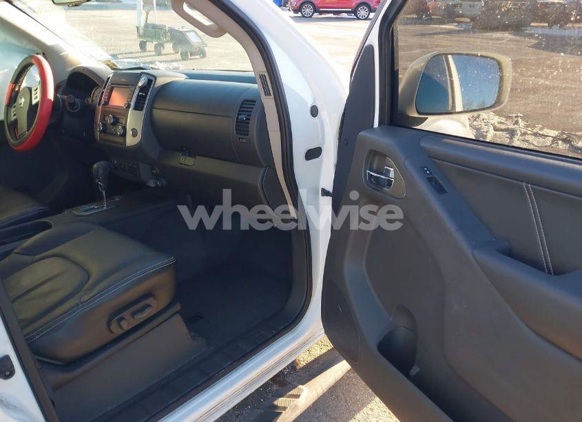 Photo 5 of 2020 Nissan Frontier PRO-4X 4X4 (VIN 1N6ED0EB2LN704743)