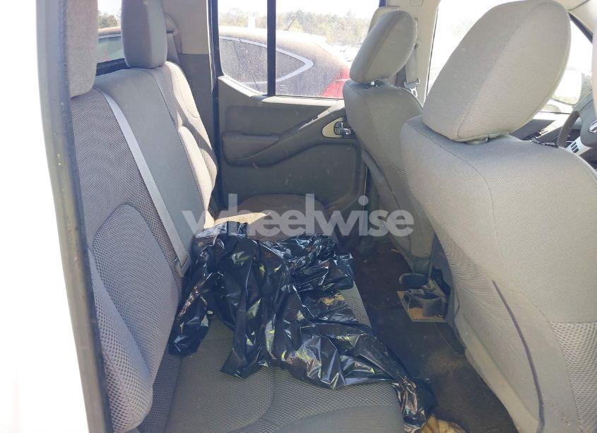 Photo 8 of 2020 Nissan Frontier SV 4X4 (VIN 1N6ED0EB2LN705648)