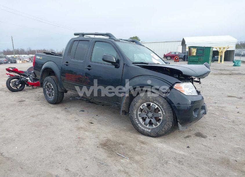 2020 Nissan Frontier PRO-4X 4X4 (VIN 1N6ED0EB5LN719513) main photo