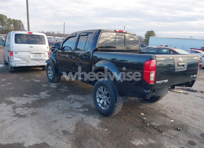 Photo 3 of 2021 Nissan Frontier SV 4X4 (VIN 1N6ED0EB5MN710277)