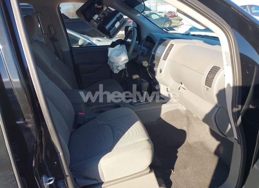 Photo 5 of 2021 Nissan Frontier SV 4X4 (VIN 1N6ED0EB5MN719643)