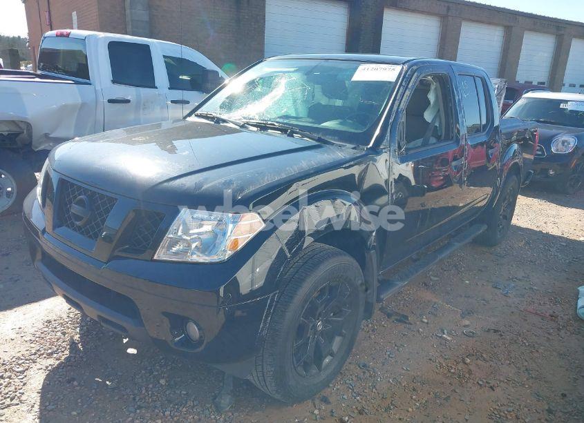 Photo 2 of 2020 Nissan Frontier SV 4X4 (VIN 1N6ED0EB8LN712068)