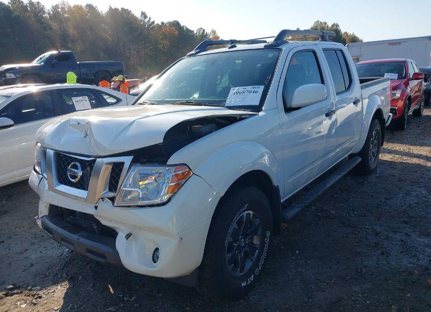 Photo 2 of 2020 Nissan Frontier PRO-4X 4X4 (VIN 1N6ED0EB9LN717764)