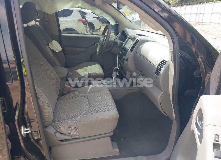 Photo 5 of 2021 Nissan Frontier SV 4X4 (VIN 1N6ED0EB9MN716924)