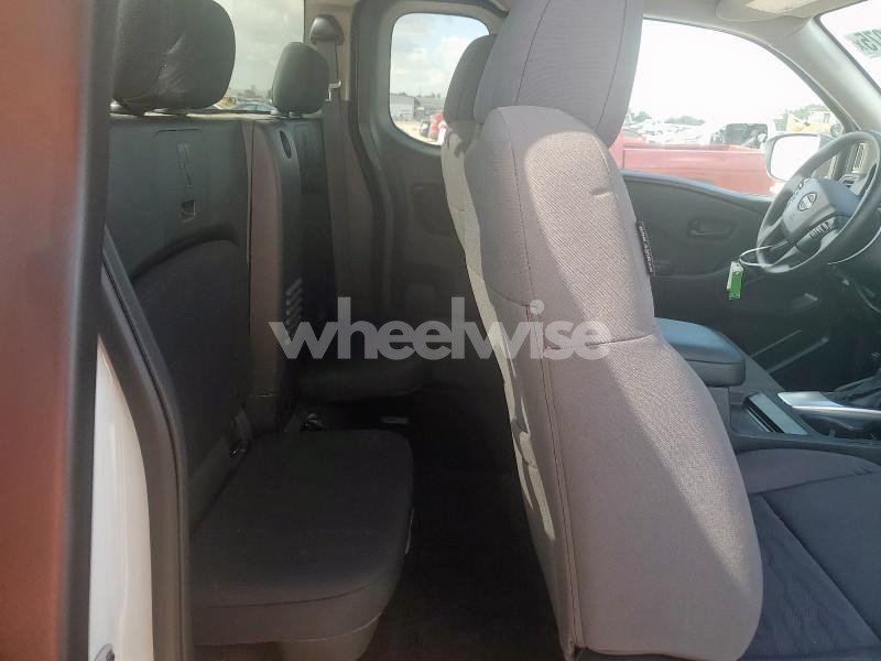 Photo 8 of 2024 NISSAN FRONTIER S (VIN 1N6ED1CL2RN******)