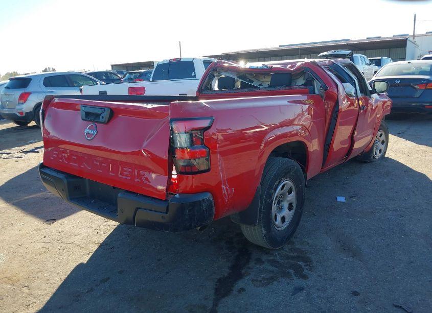 Photo 4 of 2022 Nissan Frontier N/A (VIN 1N6ED1CL7NN673977)