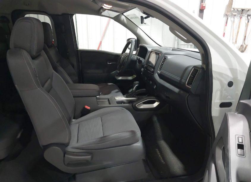 Photo 5 of 2024 Nissan Frontier SV 4X2 (VIN 1N6ED1CL8RN652349)